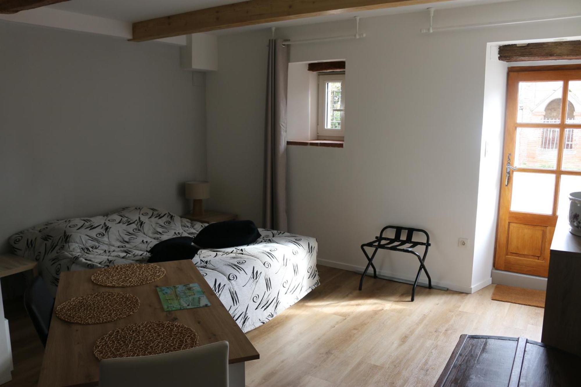 L'Autan Sage Bed & Breakfast Montgeard ภายนอก รูปภาพ